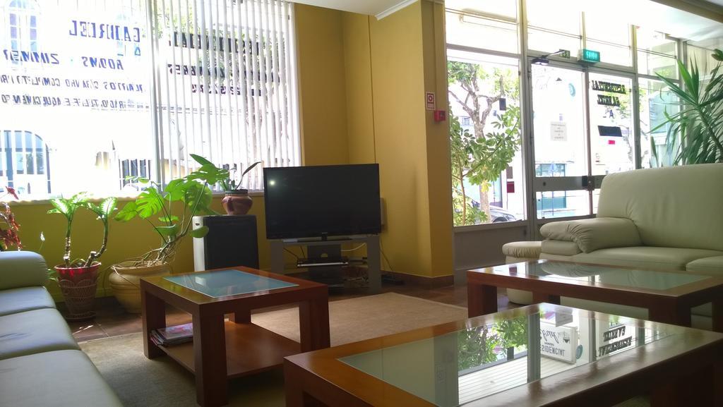 Residencial Gabriel Hotel Santiago do Cacem Exterior photo